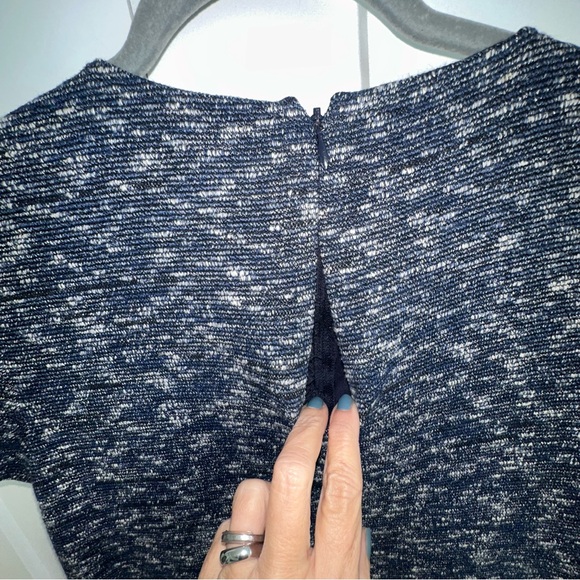 Tory Burch Margarite Flounce Dress Medium M Blue Marled Knit - Picture 5 of 8